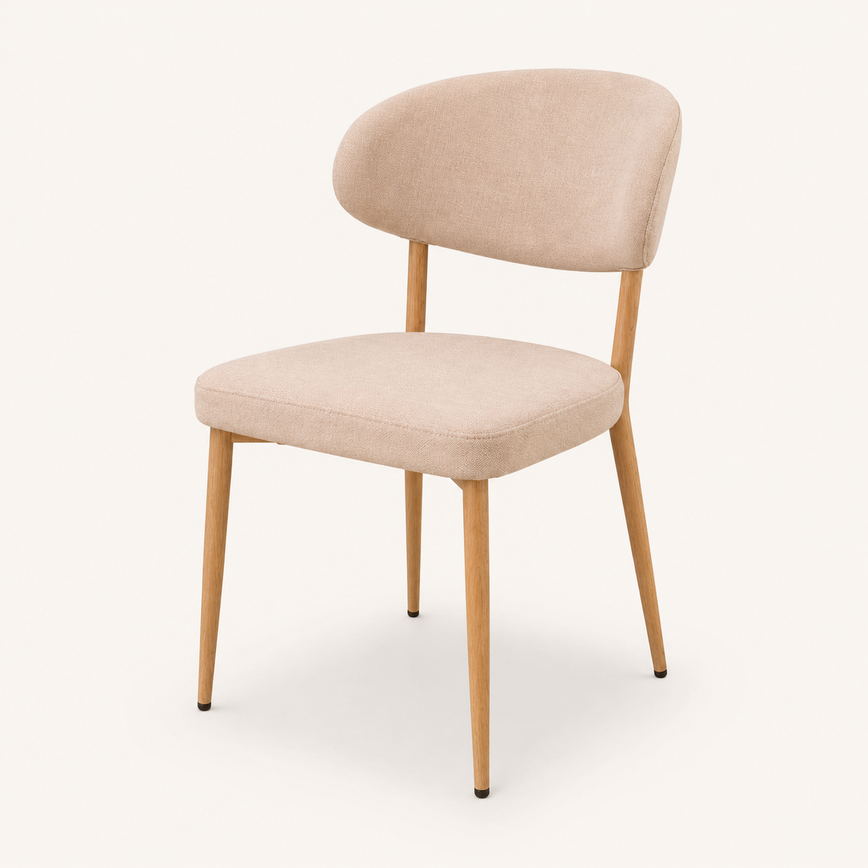 Silla Roma beige tapizada con patas acabado madera para comedor